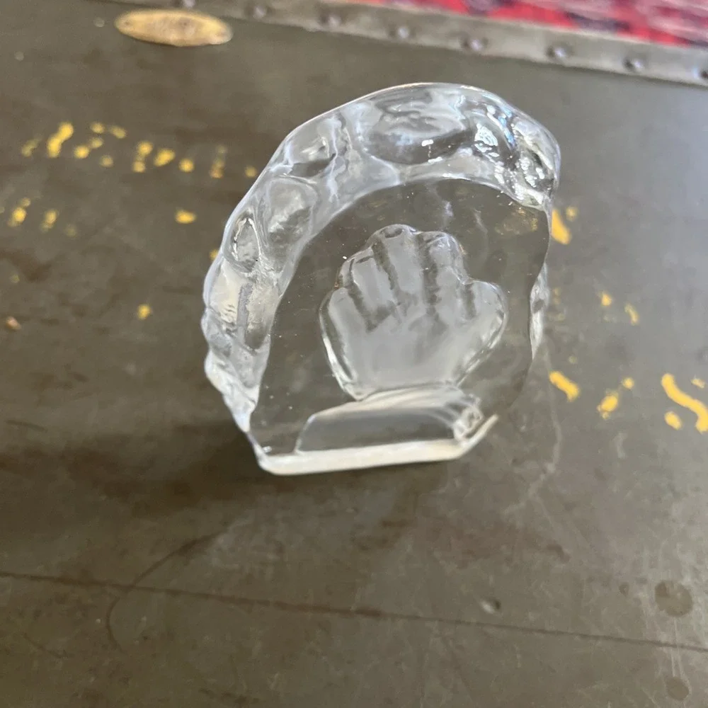 Vintage Etched Crystal Praying Hands 5